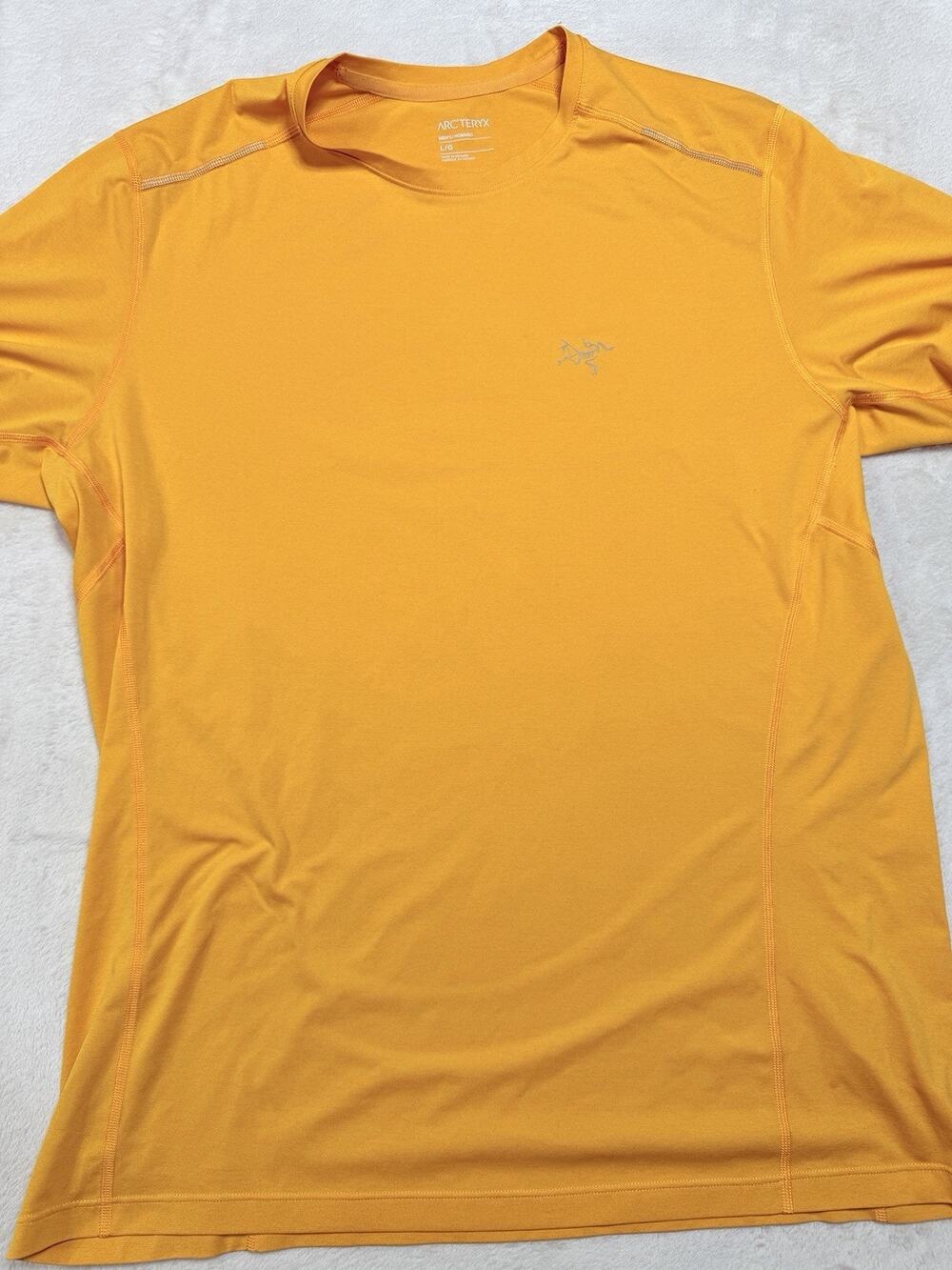 Arcteryx Motus SL Crew SS Shirt Mens Large Yellow Running Base Layer Tee 26837